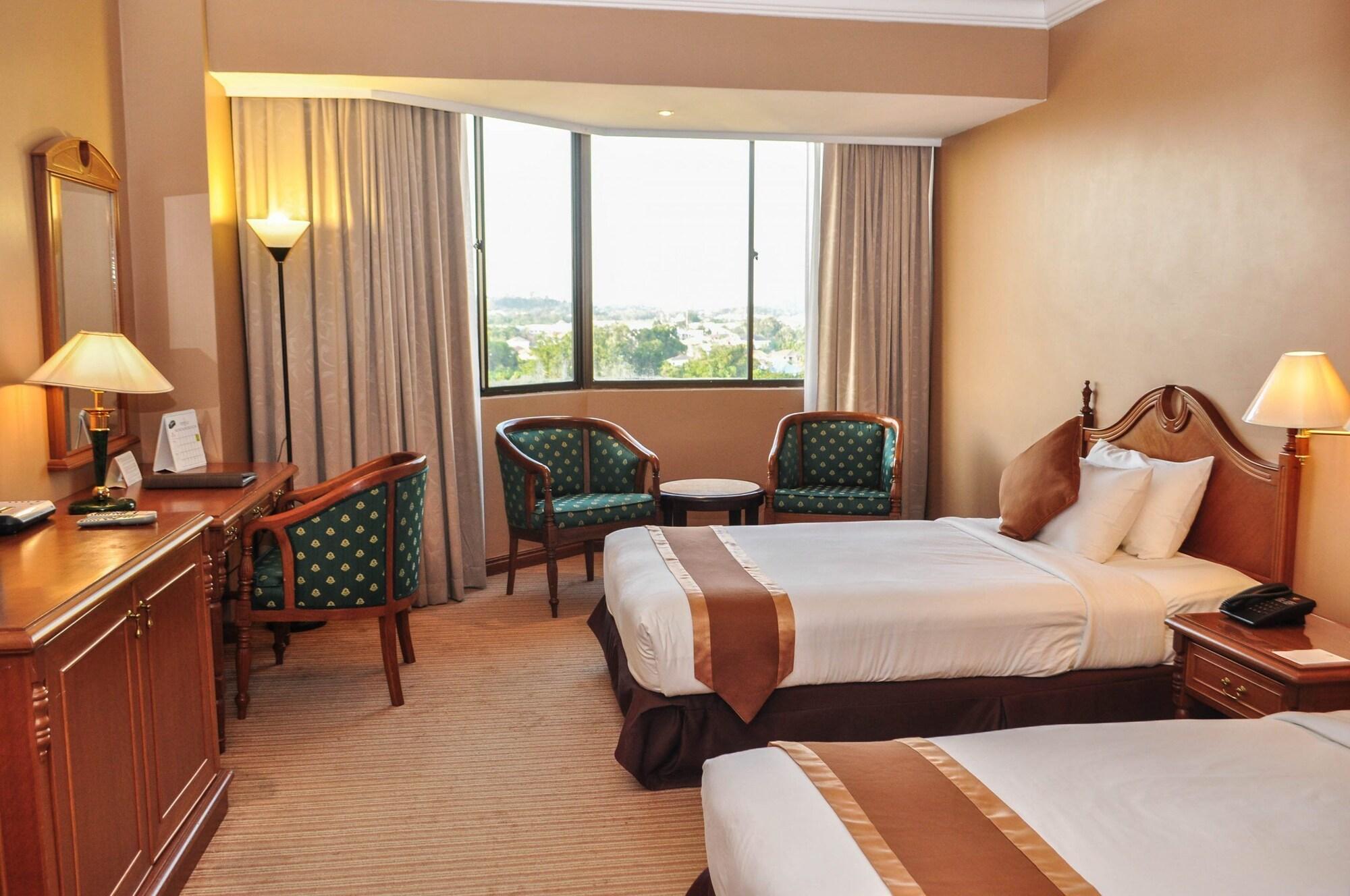 Mulia Hotel Bandar Seri Begawan Kültér fotó