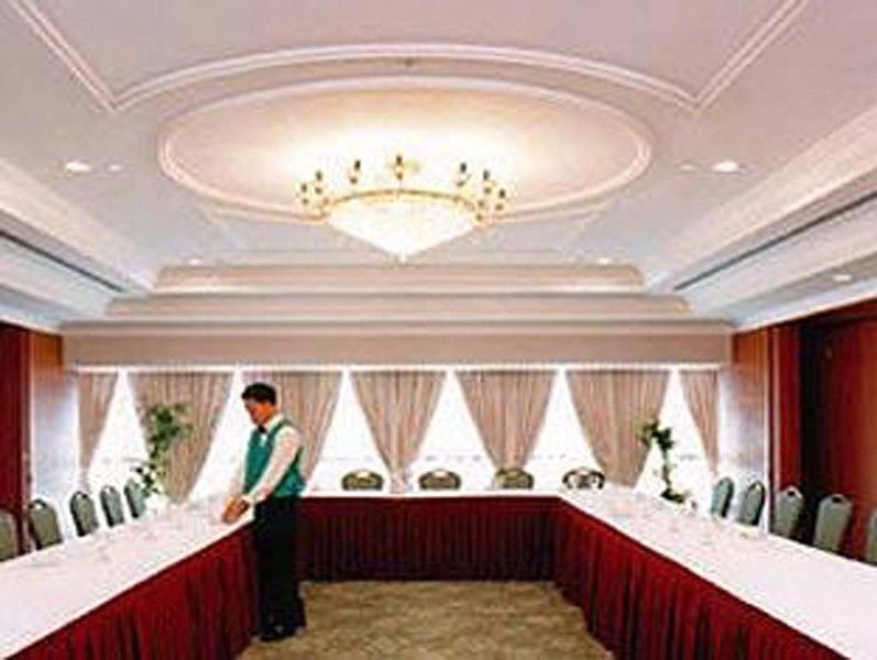 Mulia Hotel Bandar Seri Begawan Kültér fotó