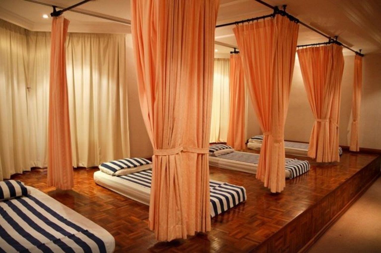 Mulia Hotel Bandar Seri Begawan Kültér fotó
