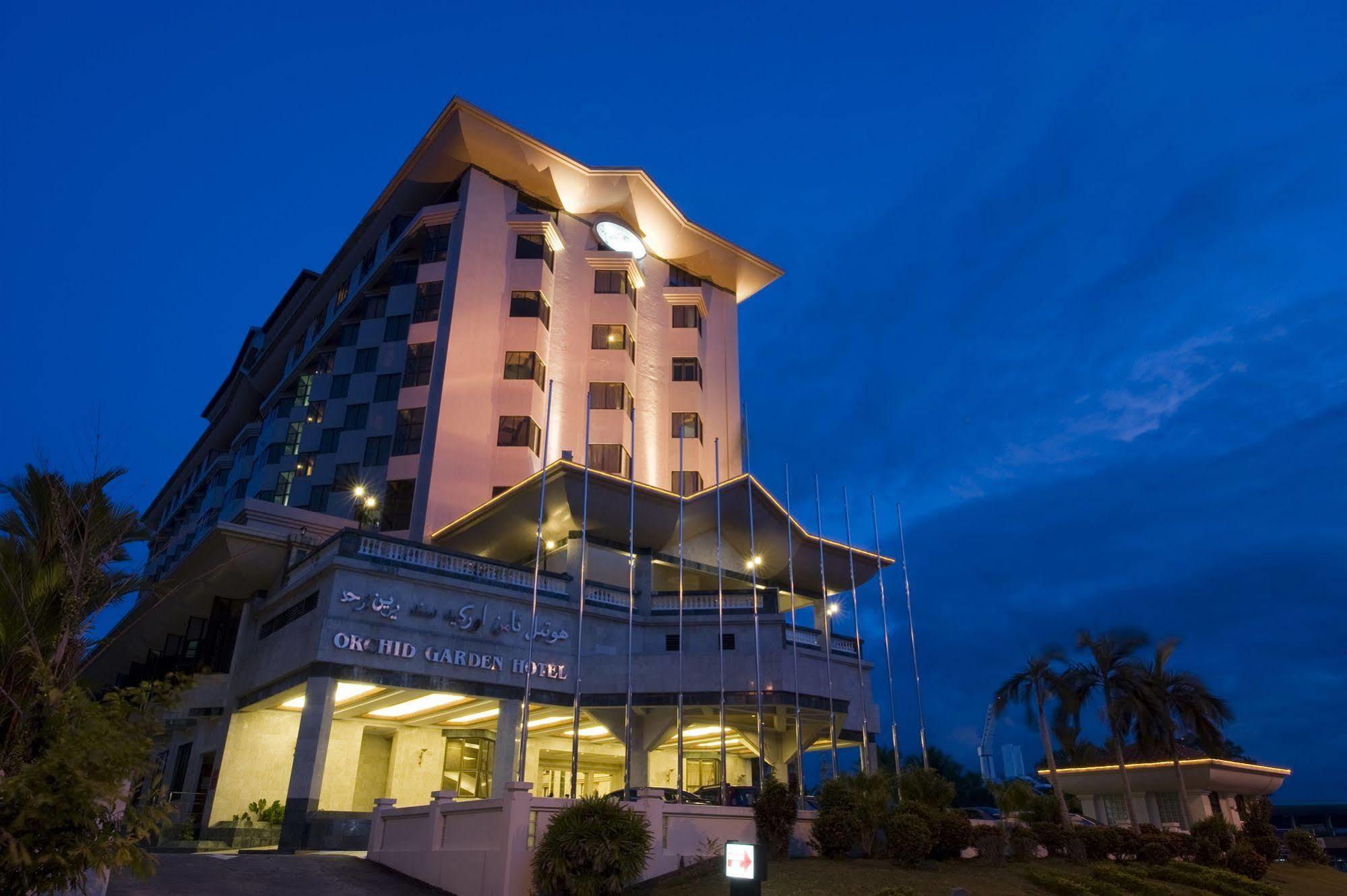 Mulia Hotel Bandar Seri Begawan Kültér fotó