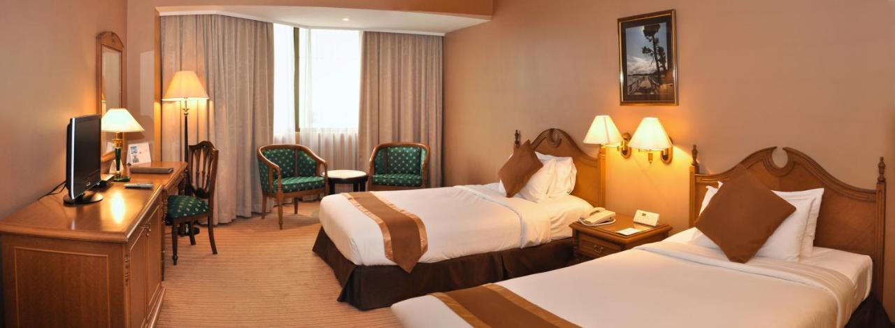 Mulia Hotel Bandar Seri Begawan Kültér fotó