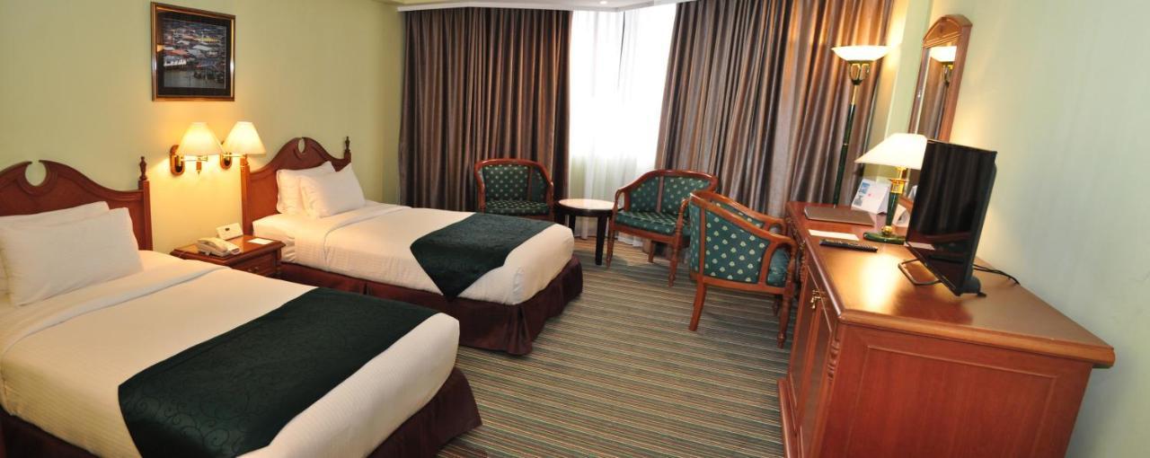 Mulia Hotel Bandar Seri Begawan Kültér fotó