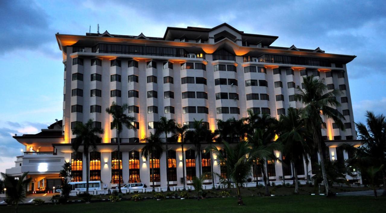Mulia Hotel Bandar Seri Begawan Kültér fotó